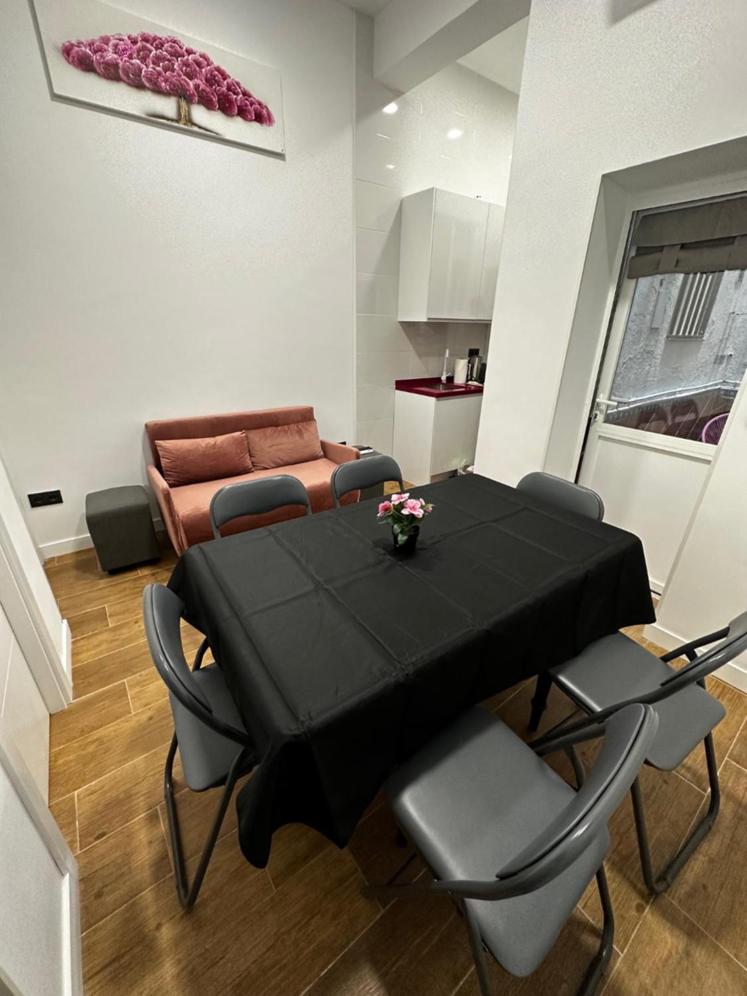 Apartmán Love Fuencarral Madrid Exteriér fotografie